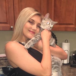 Meet your Posher, Jocelyn